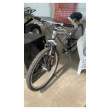 MONGOOSE MGX MTN BIKE