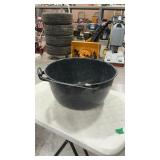 GRANITE PAN W/ BALE HANDLE