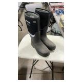 DRYSHOD WEATHERPROOF BOOTS SZ 11/11.5