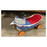 KID SOFT SIDE RIDE ON TOY