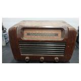 PHILCO 46-427 ANTQ TUBE RADIO