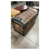 ROUND TOP WOOD -METAL ANTQ TRAVEL TRUNK W/ DRAWERS