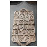 1985 WRIGHT ALPHABET CAST IRON COOKIE MOLD