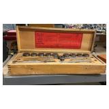LITTLE GIANT NO. 311 ADJUSTABLE DIE SCREW PLATE