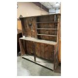 PRIMITIVE HUTCH