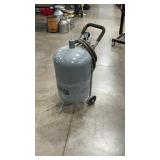 CM 110 LB PRESSURIZED ABRASIVE BLASTER
