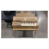 MAGNUS VTG  GRAND ELEC CORD ORGAN