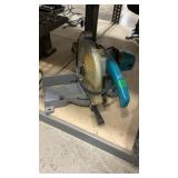 MAKITA 10' MITER SAW