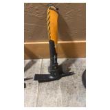 FISKER PICK & HATCHET