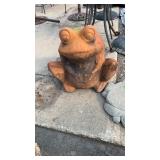 CLAY FROG LAWN ORNAMENT & RABBIT STEP STONE