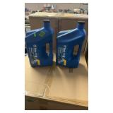 2 GAL DELO 15W40 MOTOR OIL
