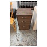 3 DRAWER NIGHT STAND, 16'X15'X26'