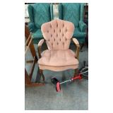 UPHOLSTERED ARM CHAIR