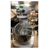 KITCHEN AID MIXER