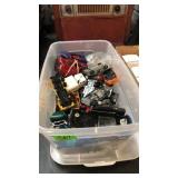 TRAY OF MINIATURE CARS