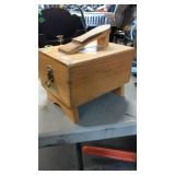 GRIFFIN 2S SHOE SHINE KIT IN OAK BOX