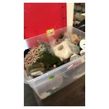 TOTE OF CHIRSTMAS DECOR ITEMS