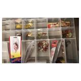 TACKLE TRAY W/ MISC LURES