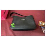 GUESS LADIES PURSE W/ COIN PURSE