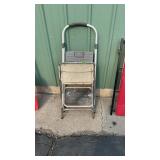 2 STEP STOOLS
