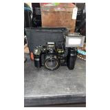 NIKKEI 35MM CAMERA W/ FLASH IN CARRY CASE
