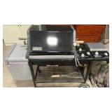 WEBER 3 BURNER PROPANE BBQ