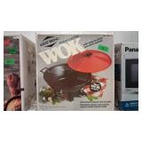 WESTBEND ELECTRIC WOK W/ BOX