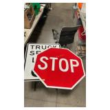 TRUCK SPEED LIMIT 60 + METAL STOP SIGN