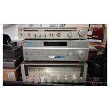 HITATCHI SONY  STEREO SYSTEM