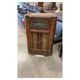 RCA VICTOR K80 CABINET TUBE RADIO-WORKING