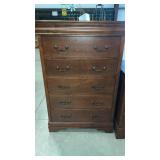 5 DRAWER CHEST OF DRAWERS