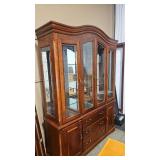 LIGHTED  GLASS FRONT / SHELVES CHINA HUTCH