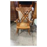 OAK WICKER SEAT VTG ROCKER