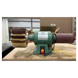 GRIZZLY G8749 DRUM & FLAP SANDER
