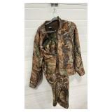 LARGE UNDERARMOR CAMO JACKET + SZ 34 CAMO PANTS