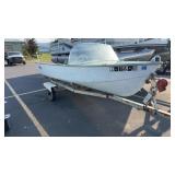 CRESTLINER ALUMINUM RUNABOUT 13ï¿½ BOAT W/ TRAILER