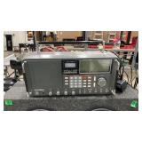 GRUNDIG SATELLIT800 MILLENIUM SHORTWAVE RECIEVER