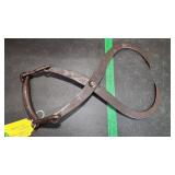 GIFFORD VTG ICE TONGS
