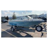 16ï¿½ FIBERGLASS BOAT W/ TRAILER