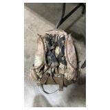 BADLANDS CAMMO DAYPACK