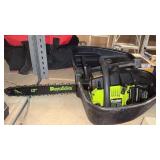 POULAN 2250 GAS CHAINSAW WITH CASE
