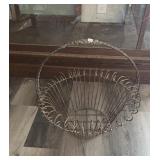 WIRE METAL BASKET