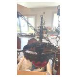 HANGING LIGHT FIXTURE