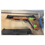 POWERLINE M ODEL 1200 C02 BB GUN