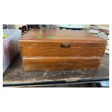 SET OF WM ROGERS SILVERWARE IN WOOD STORAGE BOX