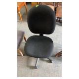 SWIVEL OFFICE CHAIR