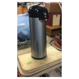 2 CUTTING BOARDS & COFFEE AIR POT