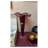 HAND BLOWN RUBY RED ART GLASS VASE, 15' TALL