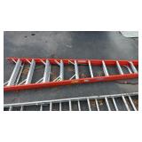 LIKE NEW WERNER 10FT FIBERGLASS STEP LADDER