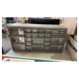 HARDWARE ORGANIZER